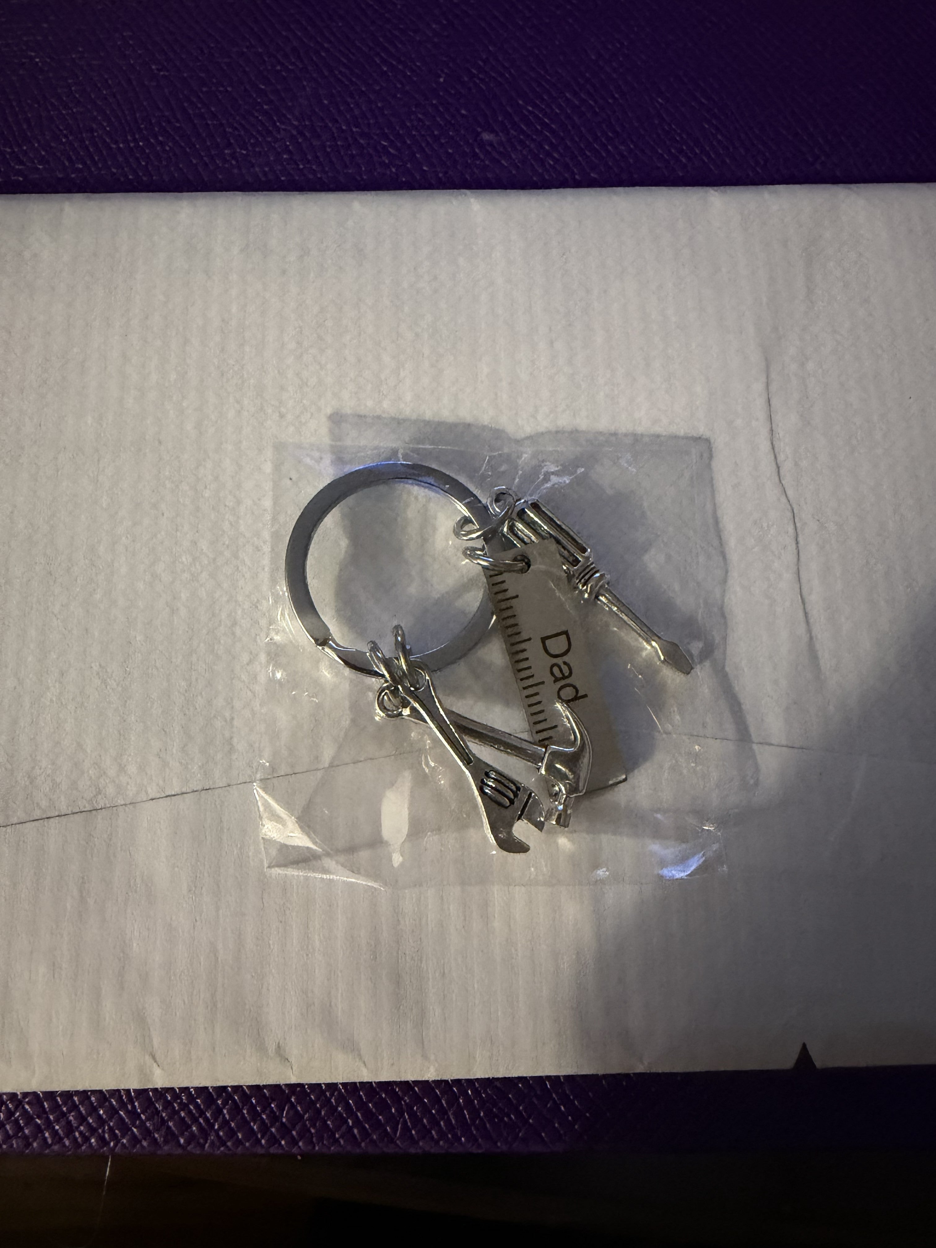 Keychain with tools for Dad Type 3